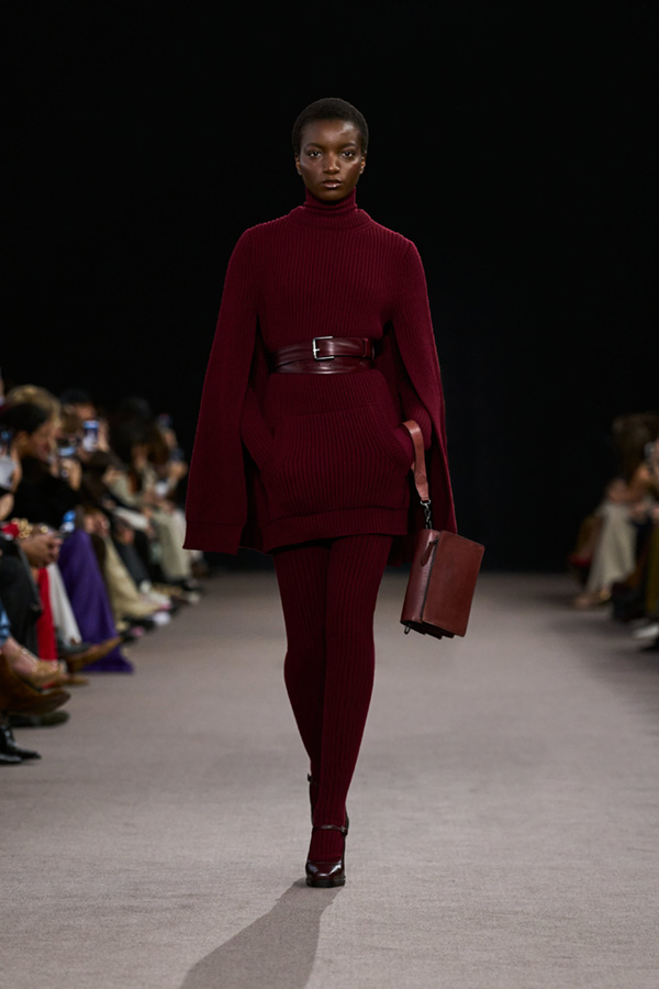 Untamed Heroine: Fall-Winter 2025 Fashion Show | Max Mara Untamed Heroine: Fall-Winter 2025 Fashion Show | Max Mara